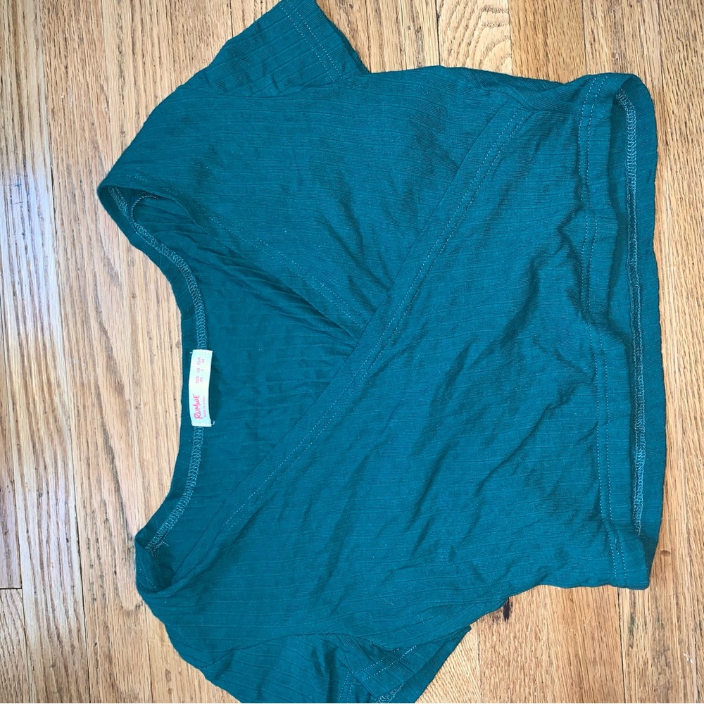 Romwe baby tee
